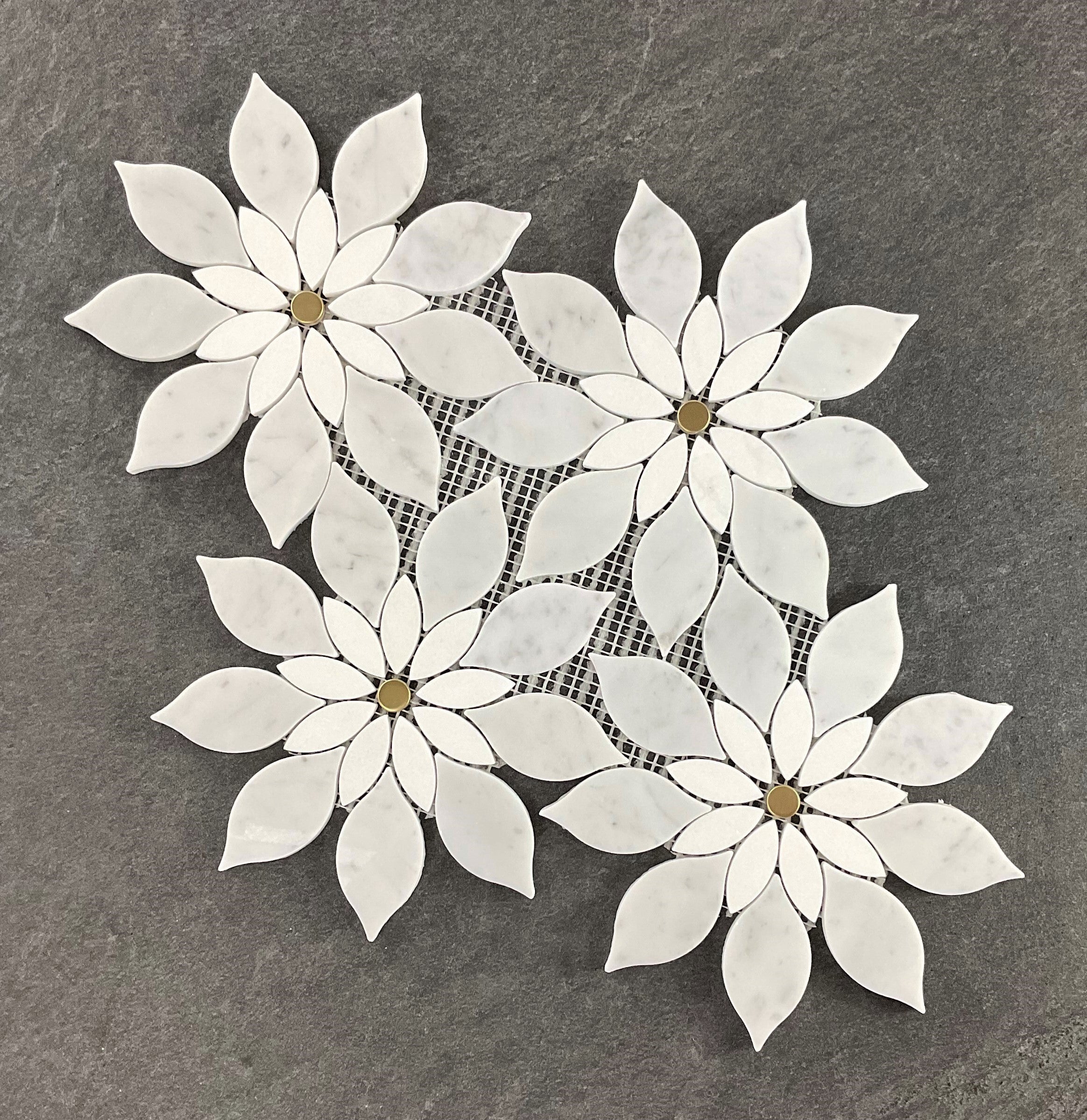 Large Daisy Flower Pattern– Mosaic Studio Inc