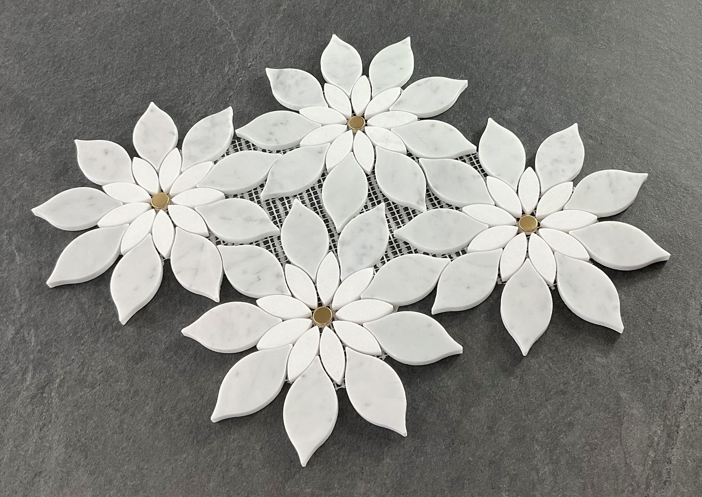 Large Daisy Flower Pattern– Mosaic Studio Inc