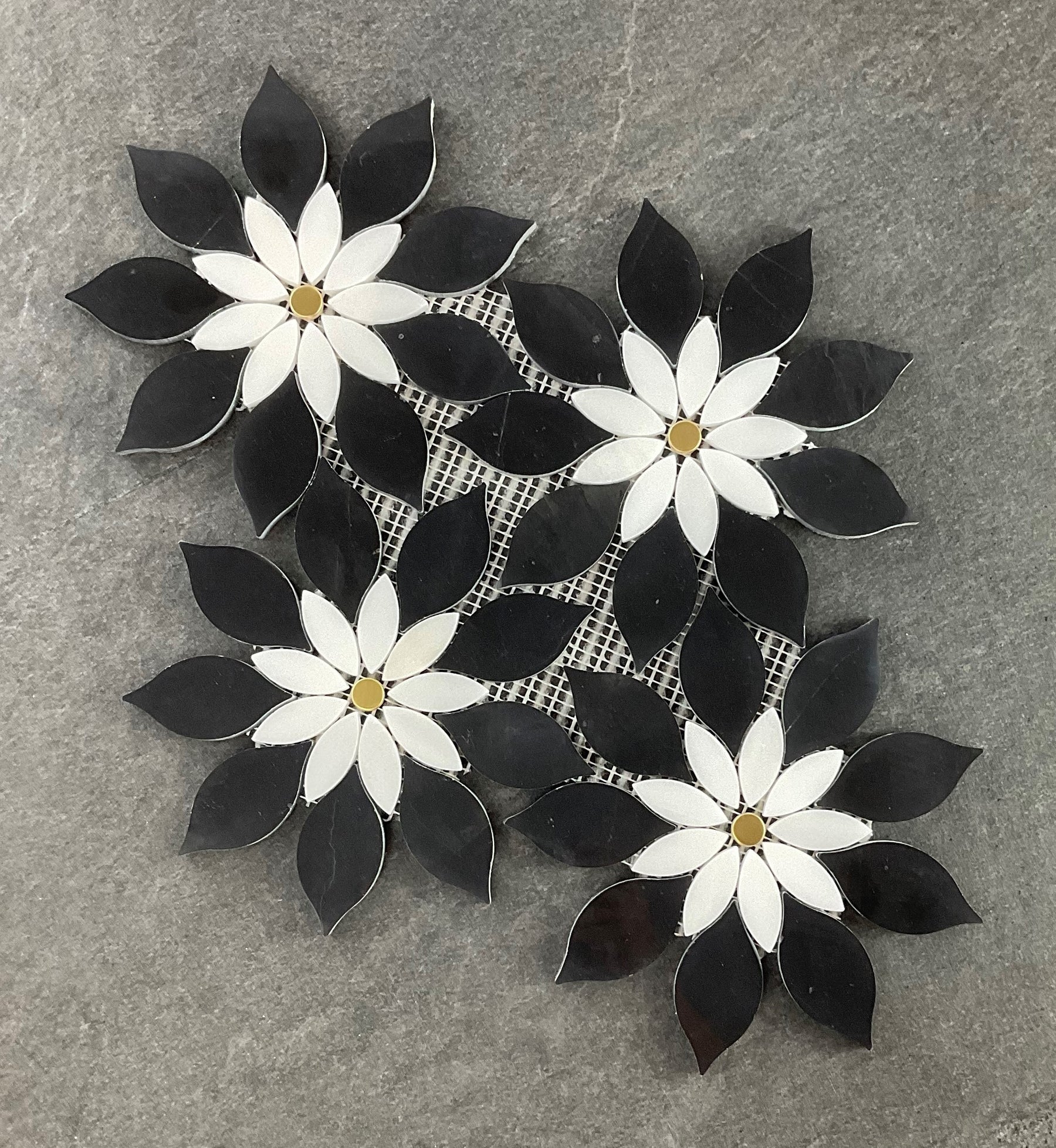 Large Daisy Flower Pattern– Mosaic Studio Inc